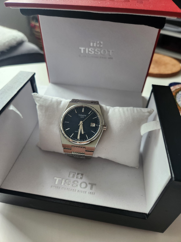 Tissot PRX powermatic 40mm mint condition+extra strap new price in Jewellery & Watches in City of Toronto - Image 2