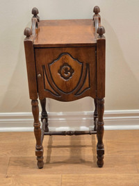 Solid wood side table 