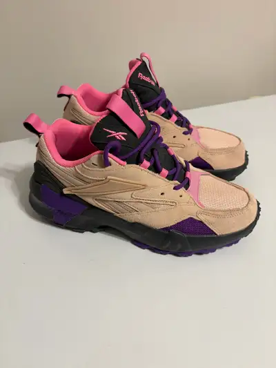 Pre-loved Reebok dad sneakers for sale! Worn only once, in 99% condition with zero signs of wear. Th...