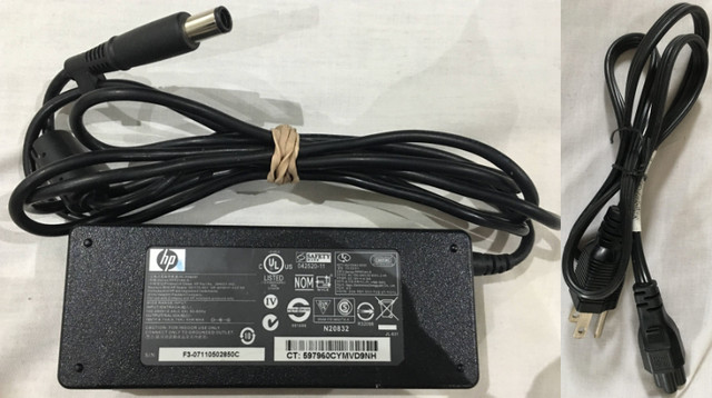 OEM HP PPP014H-S 7.4X5.0mm Round Charger - 19V DC 4.74A 90W in General Electronics in Ottawa