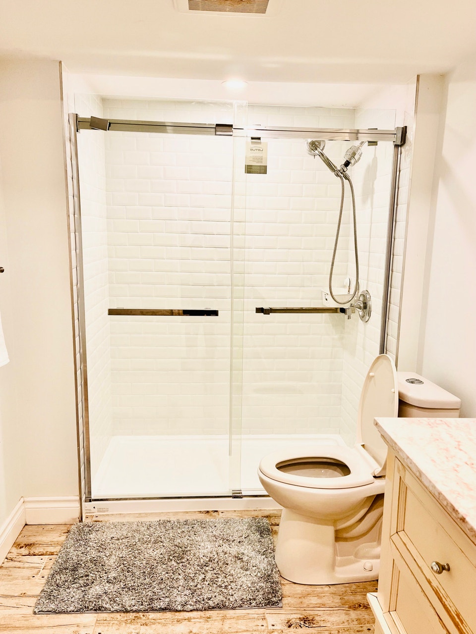 basement for rent 4