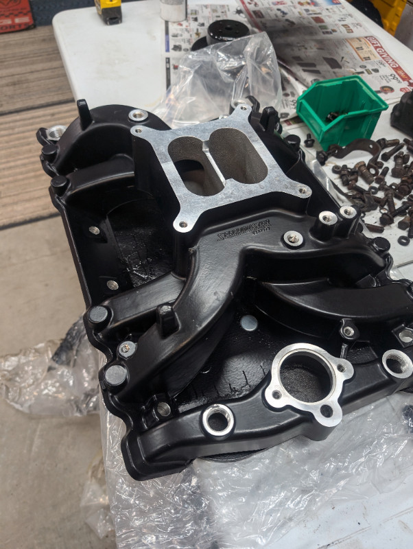 Oldsmobile Speedmaster 455 intake manifold in Engine & Engine Parts in Kitchener / Waterloo
