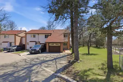 SCARBOROUGH| SHEPPARD & MORNINGSIDE | 4 BED | 2 BATH TOWNHOUSE FOR RENT 4 BED, 2 BATH TOWNHOUSE FOR...