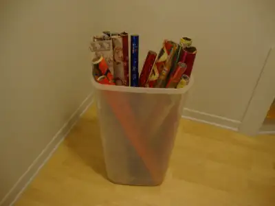 Bac protecteur pour papier d’emballage $15.00, View more