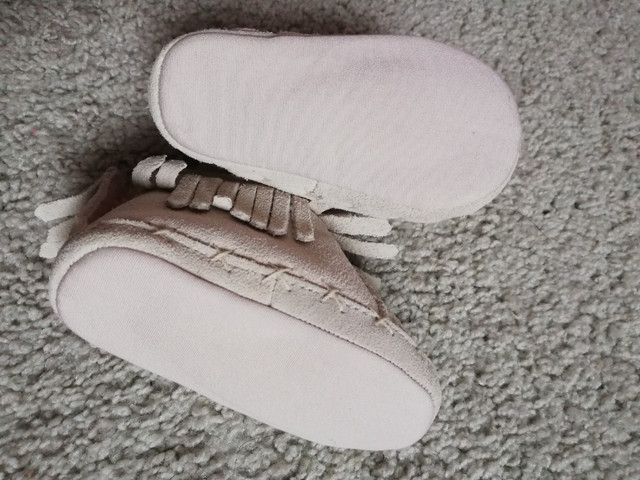 ***Brand New***Gap baby girl boots size 6 - 12 months in Clothing - 6-9 Months in Mississauga / Peel Region - Image 3
