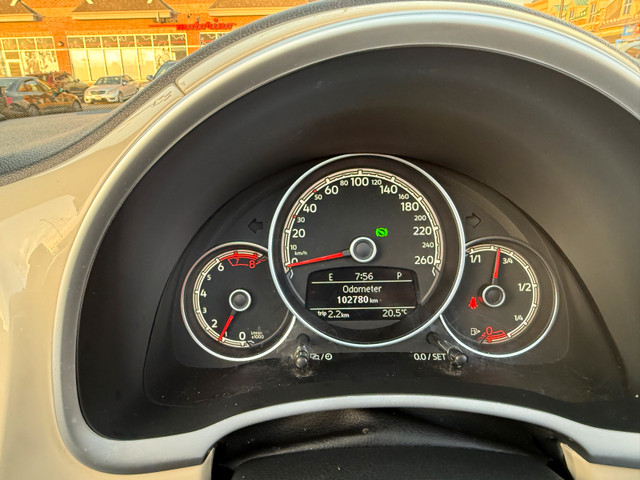 2019 Volkswagen Beetle Convertible Wolfsburg Edition in Cars & Trucks in Markham / York Region - Image 4