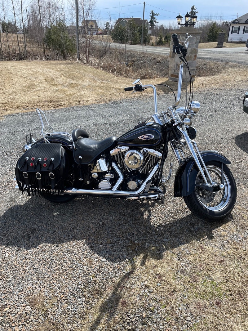 1998 Harley Davidson Heritage Springer Street, Cruisers & Choppers Fredericton Kijiji