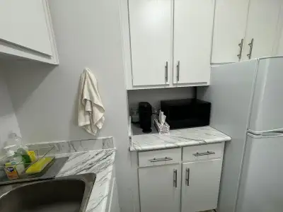 Room for rent in the apartment downtown Montreal