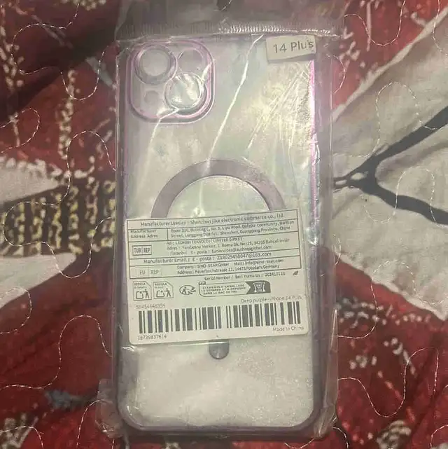 iPhone 14 Plus cell phone case in Cell Phone Accessories in Guelph - Image 2