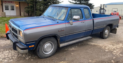 1991 Dodge D250 Ram LE 12 Valve Cummins Part Out Truck  RWD