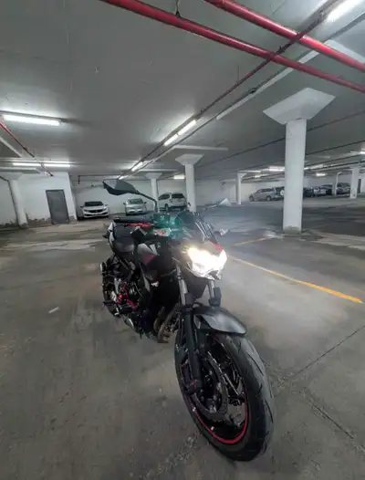 I'm selling my 2021 Kawasaki Z650 ABS, a fantastic motorcycle that offers a blend of sporty performa...