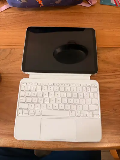 Apple iPad A16+ Smart Keyboard, View more
