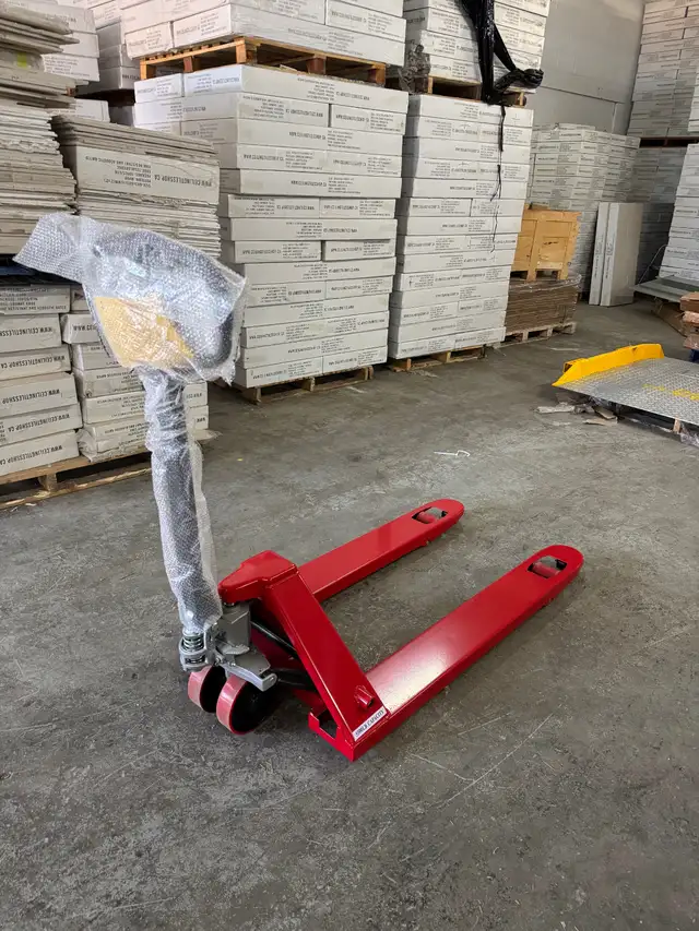 Regular Pallet Jacks Pump Trucks 5500 LBS Capacity in Other in Oakville / Halton Region - Image 7