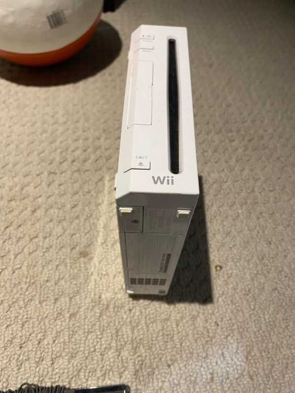 (REDUCED) Nintendo Wii in Nintendo Wii in City of Toronto