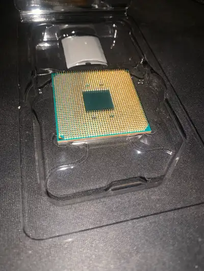 Ryzen 5 3400g + Cooler, View more