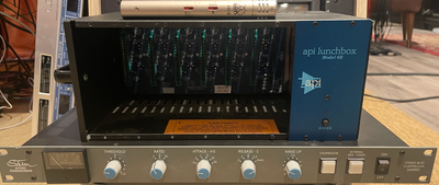 STAM SA4000(SSL)/ API Lunchbox XLR/ AKG C451B/Shure A15A5 Pads, View more