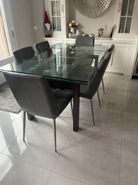Dining set - Table + 6 chairs 