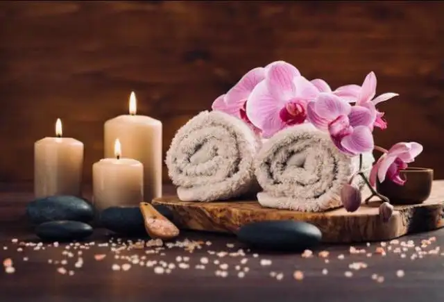 Relaxing massage,,deep tissue massage,,rmt, body scrub ,eyebrow62864356885378121