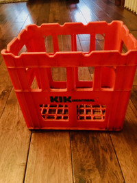 VINTAGE KIK COLA CARRYING CRATE $20