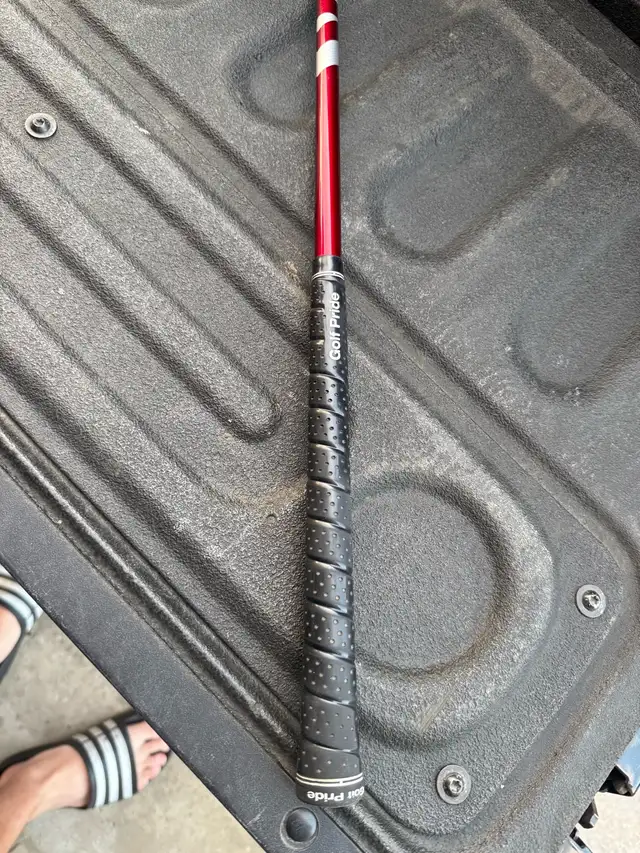 TaylorMade Stealth 2 Driver STIFF in Golf in Mississauga / Peel Region - Image 7