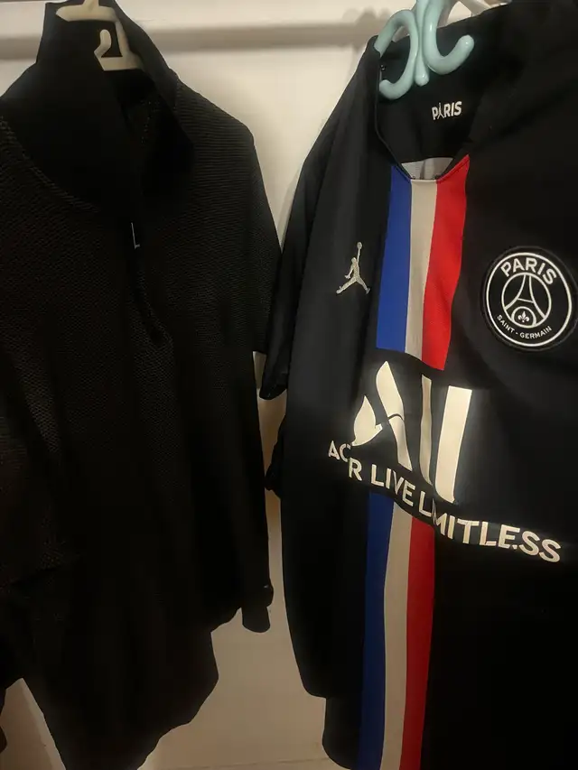 $20 GARAGE SALES - MENS SNEAKERS, TOPS, JERSEYS in Men's in City of Toronto - Image 3