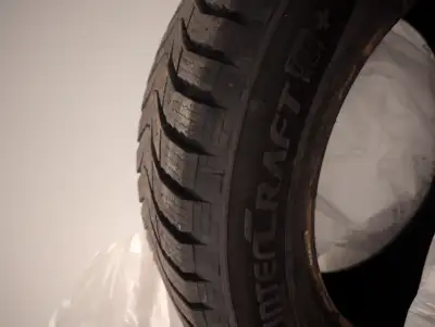 used sets in great condition barely used as you can see from these pictures all 4 tires in the same...