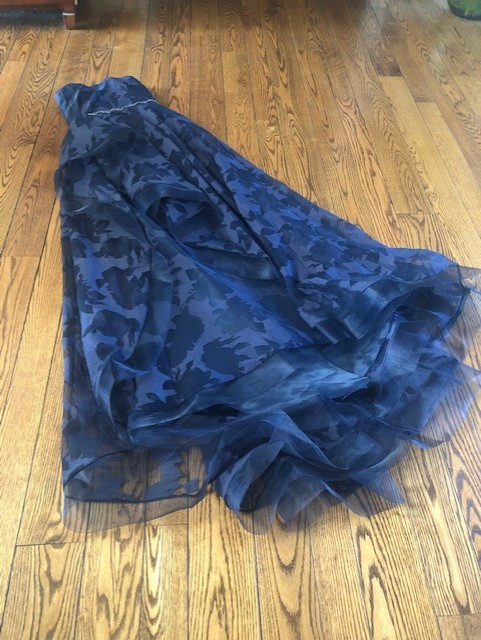 BLUE PROM DRESS (Good quality, shoulder-less, long, gemmed) in Women's - Dresses & Skirts in Oakville / Halton Region - Image 2