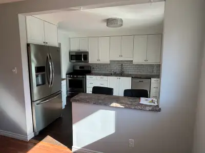 Beautiful upper-level unit located on a quiet dead-end street in Peterborough’s desirable west end....