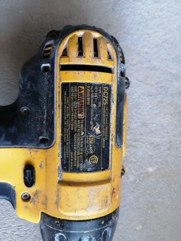 DeWalt hammer/drill 18 volt in Power Tools in Hamilton - Image 3
