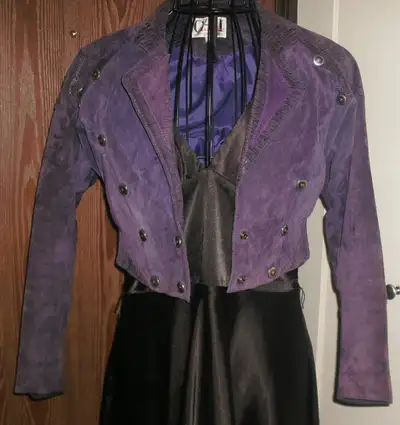 size Medium Vintage G - III Purple SUEDE LEATHER Women's Jacket, View more