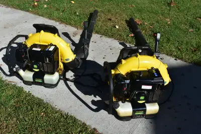 Souffleur à feuilles John Deere BP65LE Backpack Leaf Blower., View more