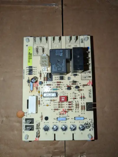 ST9160B1084 - Furnace Control Board - Tempstar Heil ICP, View more