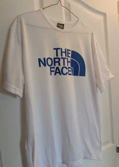 The North Face T-shirt L/XL, View more