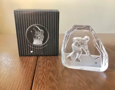Vintage Crystal Hockey Figurine. In original box. In good condition. Pick up in Marda Loop. Thanks!...