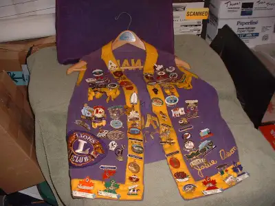 VINTAGE LIONS CLUB CANADA VEST WITH PINS WHEATLEY ONTARIO, View more