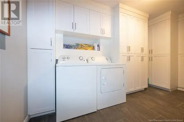 2 Bed apartment/condo with balcony, den and underground parking in Long Term Rentals in Fredericton - Image 12