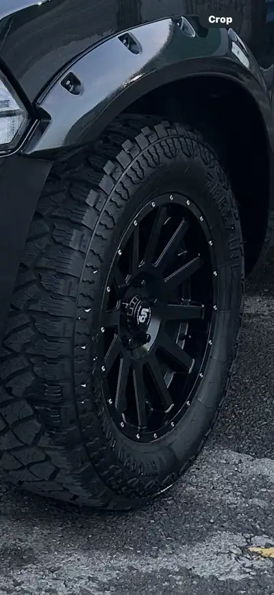 20 inch rims and tires in great condition for Dodge ram 1500. Tires are 35x12.5x20 great as well , i...