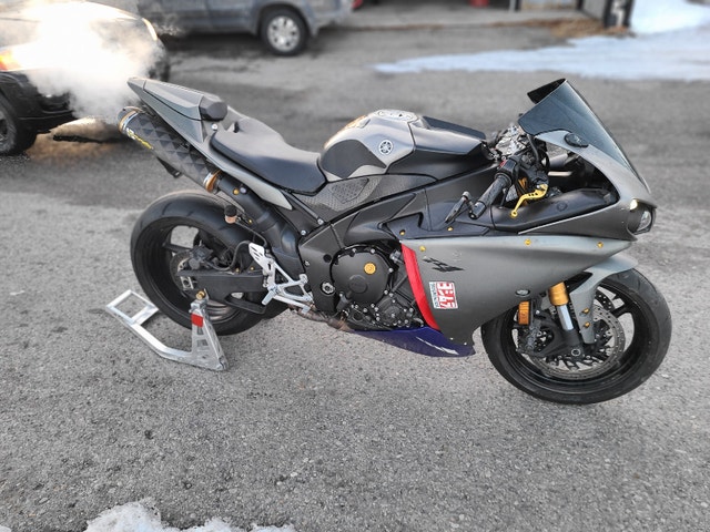 r1 kijiji