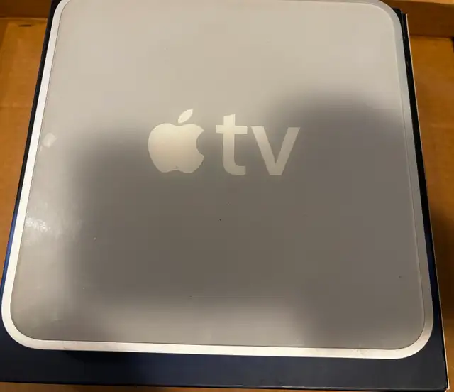 Original Apple TV in General Electronics in City of Toronto - Image 2