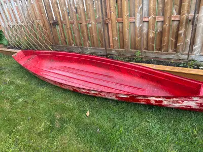 Selling a 14ft fibreglass canoe Does not leak. Will need seats installed Asking $250 obo
