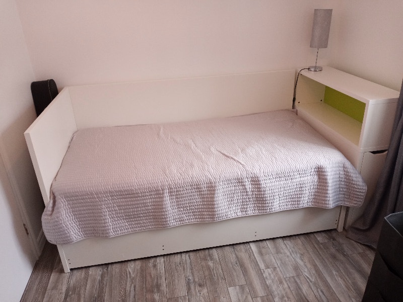 Lit Gigogne de IKEA, (2 lits simples superposés) Lits et matelas