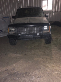 Jeep Cherokee 