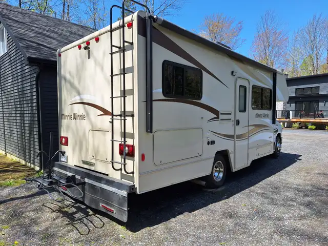 Motorisé a vendre in RVs & Motorhomes in Lévis - Image 3
