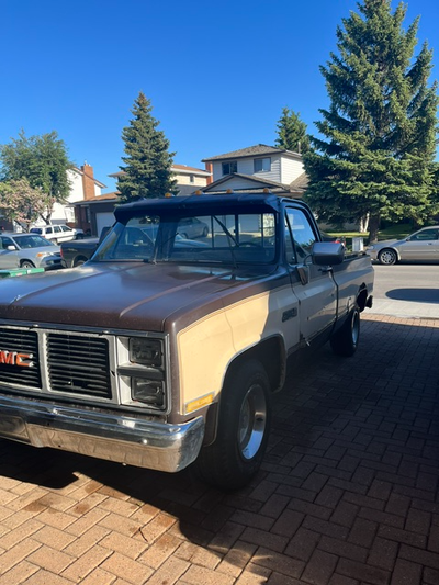 1985 GMC Sierra Classic 1500, AC,PS,PB,PW,PL,Tilt , Cruise, R7004 Transmission, 454 Runs great, , Al...