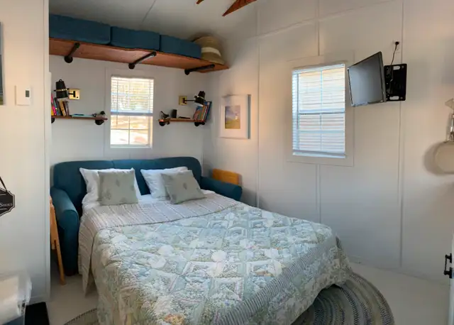 Tiny Cottage - August Weekly Rental in Nova Scotia in Canada - Image 5