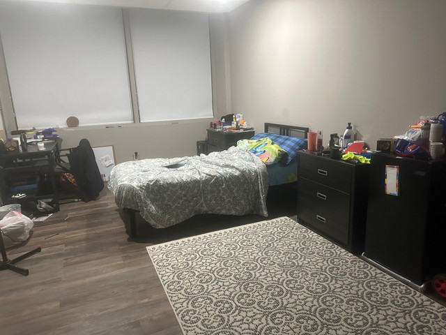Private Student room for rent  in Room Rentals & Roommates in Windsor Region - Image 2