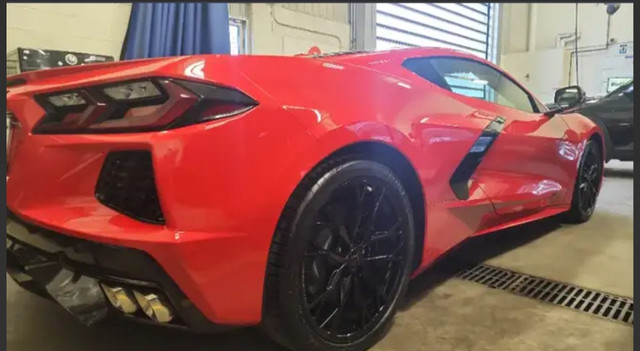 Chevrolette corvette C8 in Cars & Trucks in Hamilton - Image 4