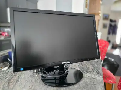 Samsung computer monitor, View more