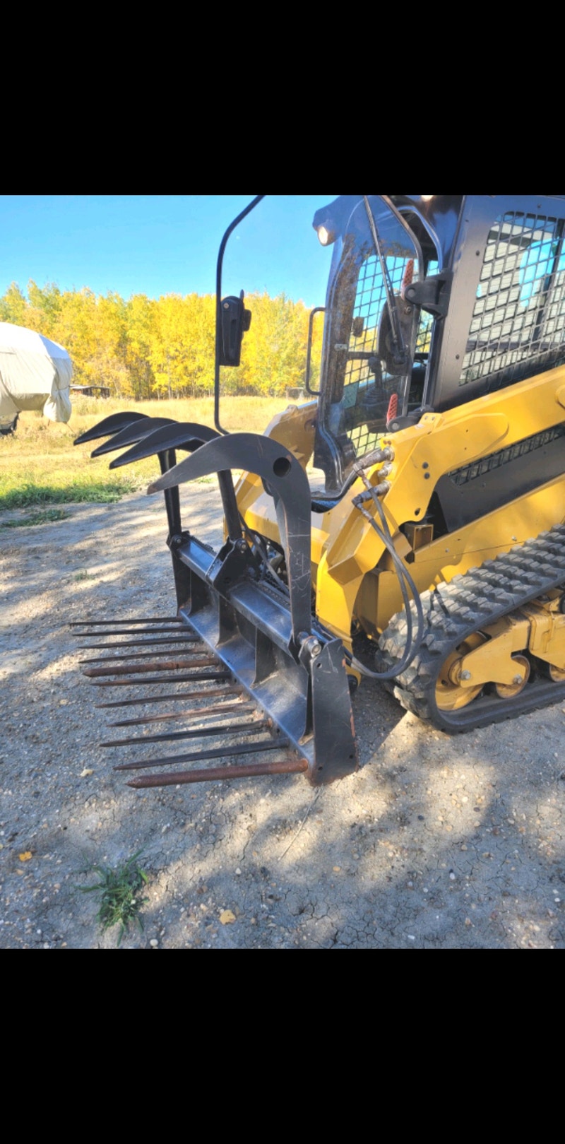 John Deere Brand Grapple for skid steer Heavy Equipment Strathcona