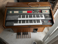 Solina NL 110 Electronic Organ